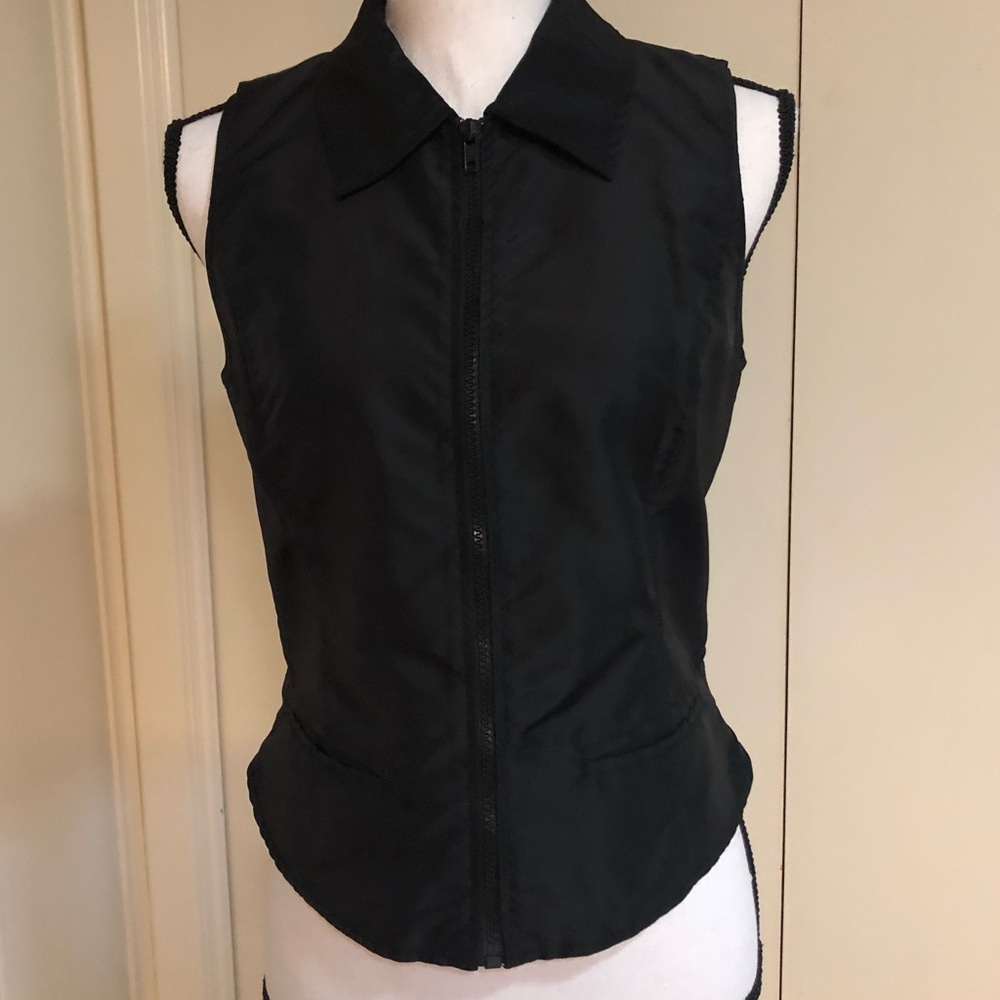 COPY - ANN TAYLOR 🖤 VINTAGE BLACK FITTED VEST✨EUC